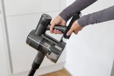 Thithese Stick Gorenje me bateri te shkeputshme 22.2V per karikim te lehte | 75Mall