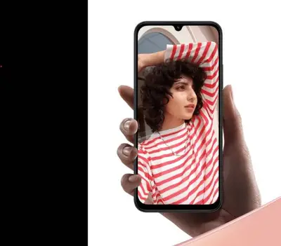 Telefon Xiaomi Redmi 15C me modalitet selfie dhe kamere per foto te qarta