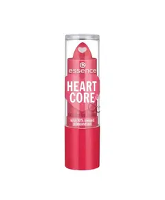 essence HEART CORE fruity lip balm 01