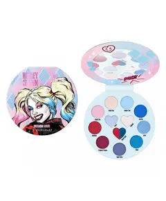 essence Harley Quinn eyeshadow palette 02